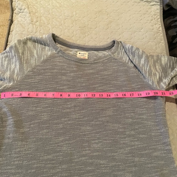 Champion long sleeve crewneck sweatshirt size L - Picture 3 of 7